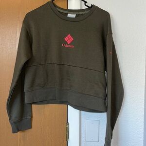 Women’s M Columbia crop long sleeve